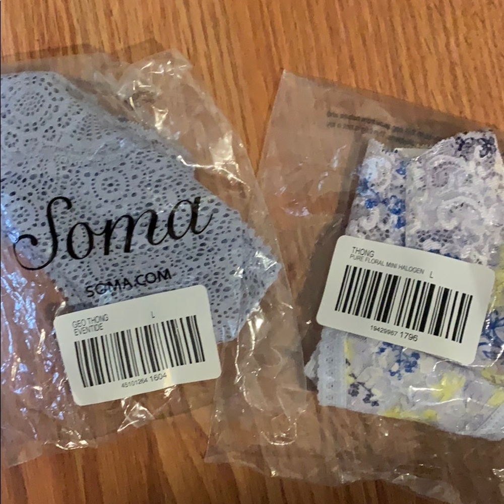 2 pair Soma thongs